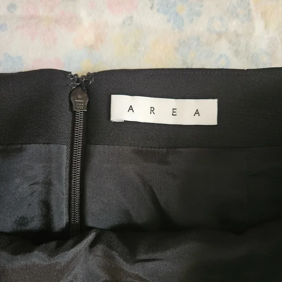 AREA NYC Black Deco Bow Slit Miniskirt NWOT - Picture 2 of 3